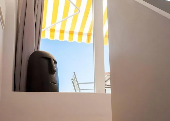 Crucifixo Duplex With Terrace Lägenhet